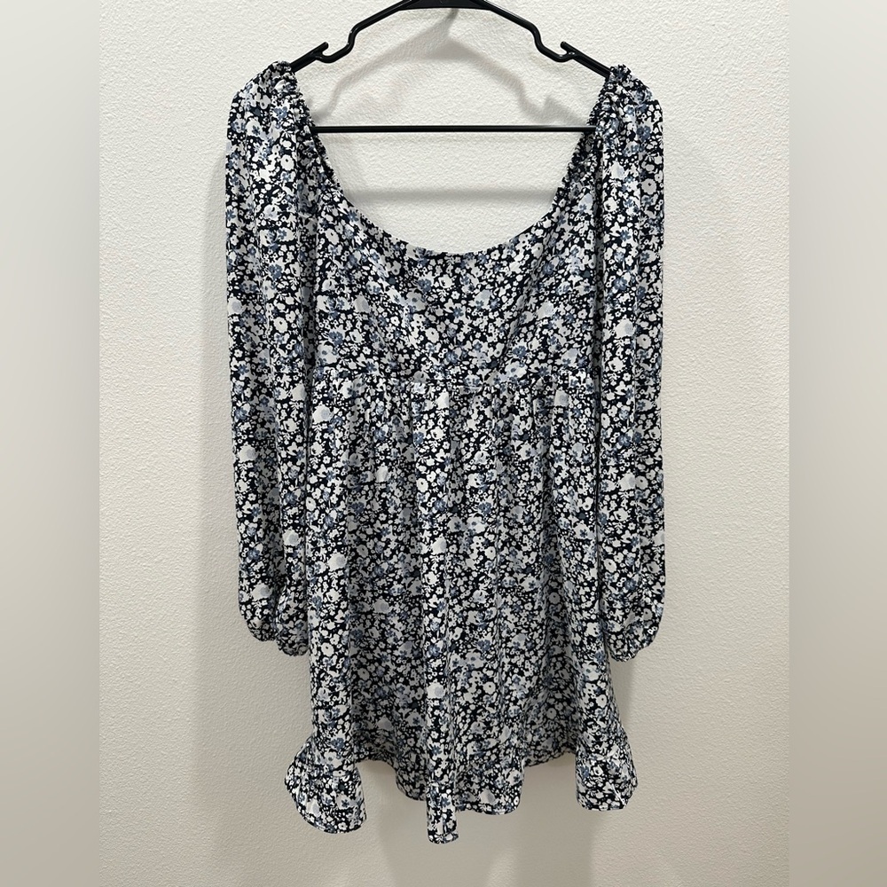 Abercrombie & Fitch Navy Floral mini dress size small